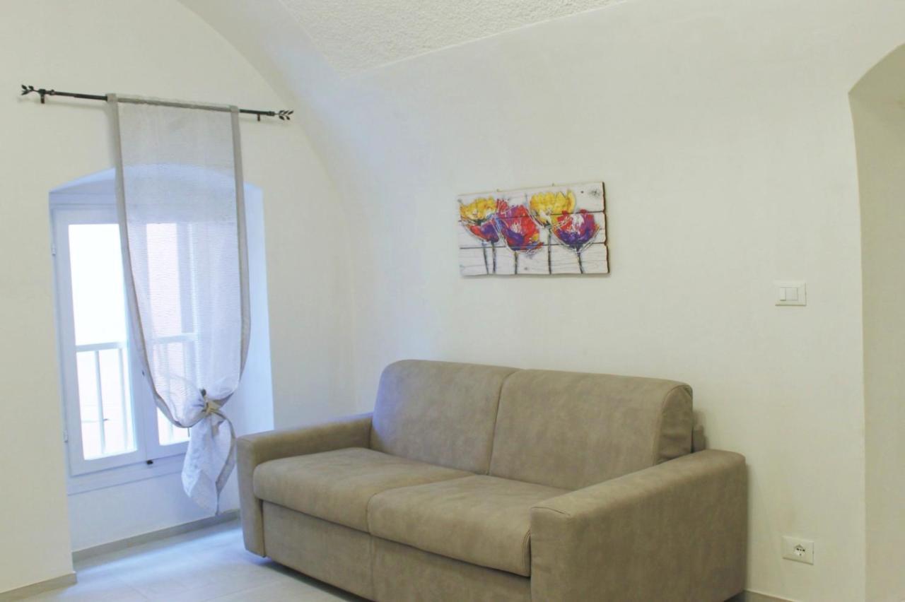 Ferienwohnung A Casa Di Fede Dolceacqua Exterior foto